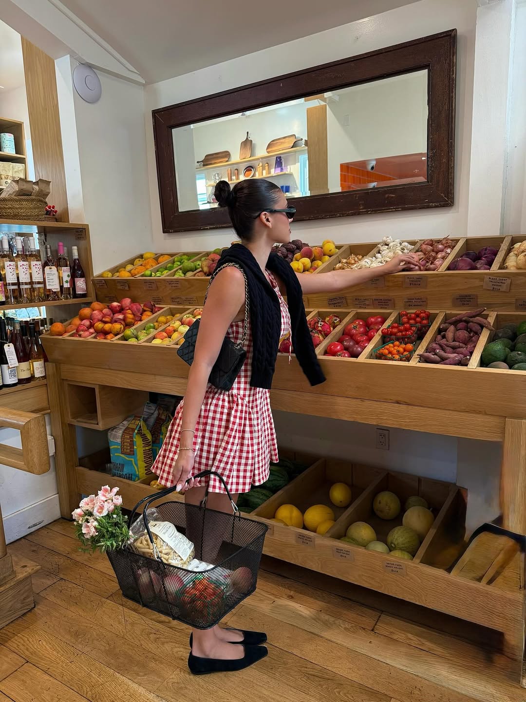 Kelsey Calemine Stuns in Valentina Rangoni’s Giunone Flat