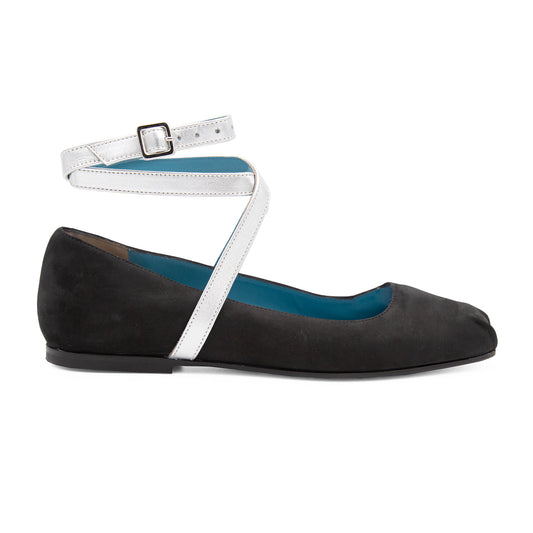 Birba Flat Ankle Black Tiff / Moon