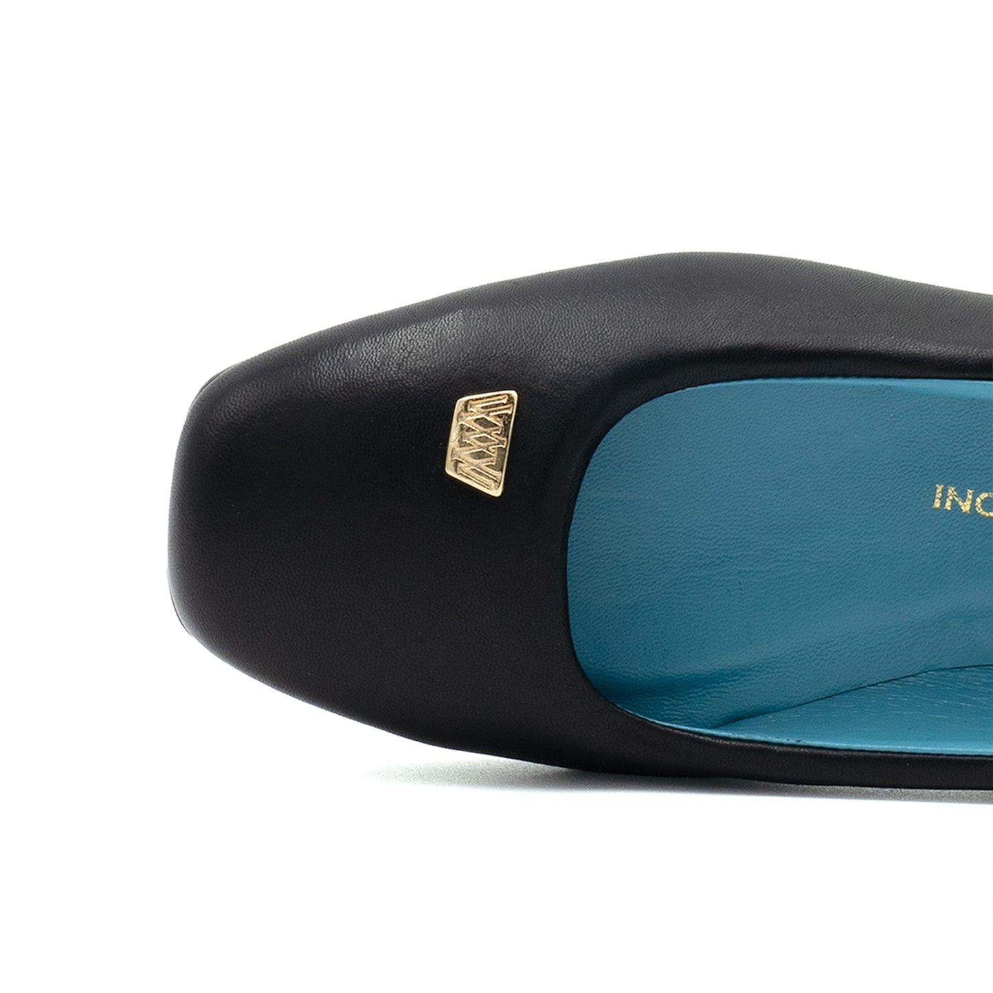 Buccola Flat Black Parmasoft