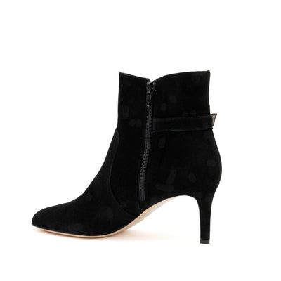 Lucario Mid/Buck Black Cashmere