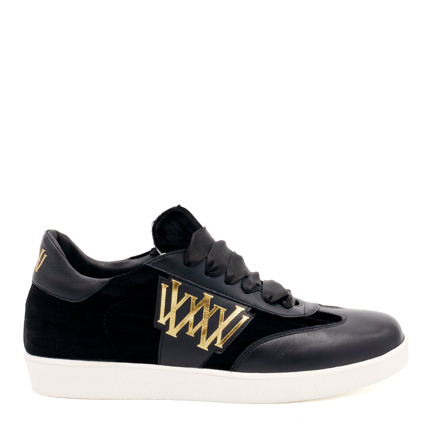 Valetta Lace UP Sneaker