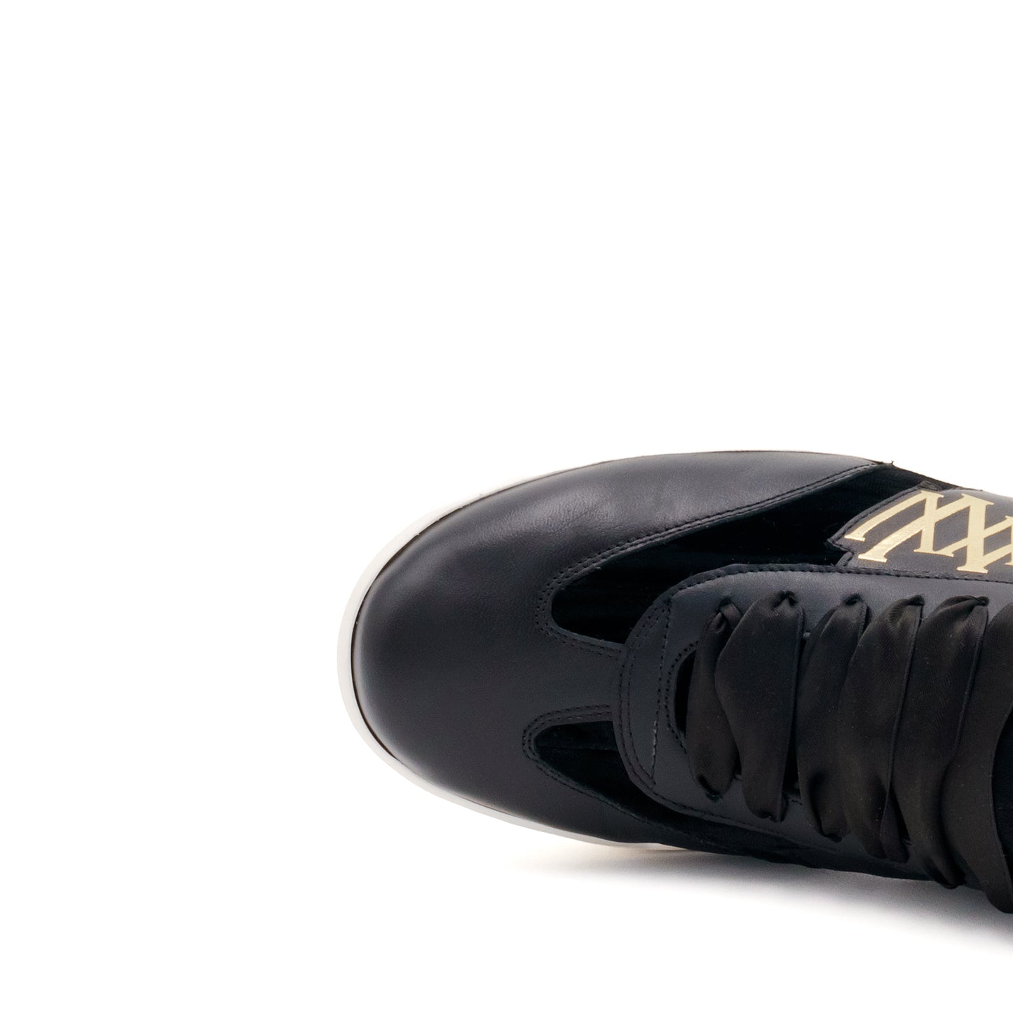 Valetta Lace UP Sneaker