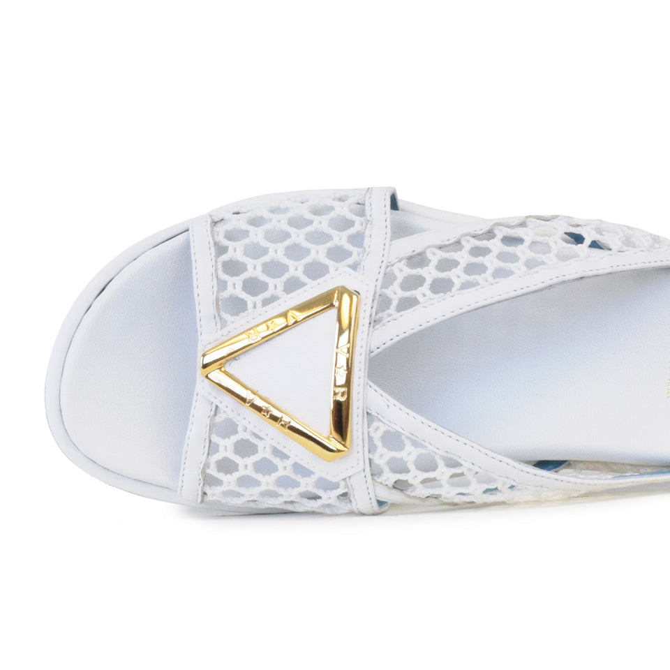 Capriccio Slide in White Parmasoft/White Knots Fabric