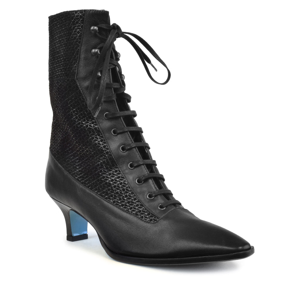 DUNA in Black Parmasoft/Black Fifties