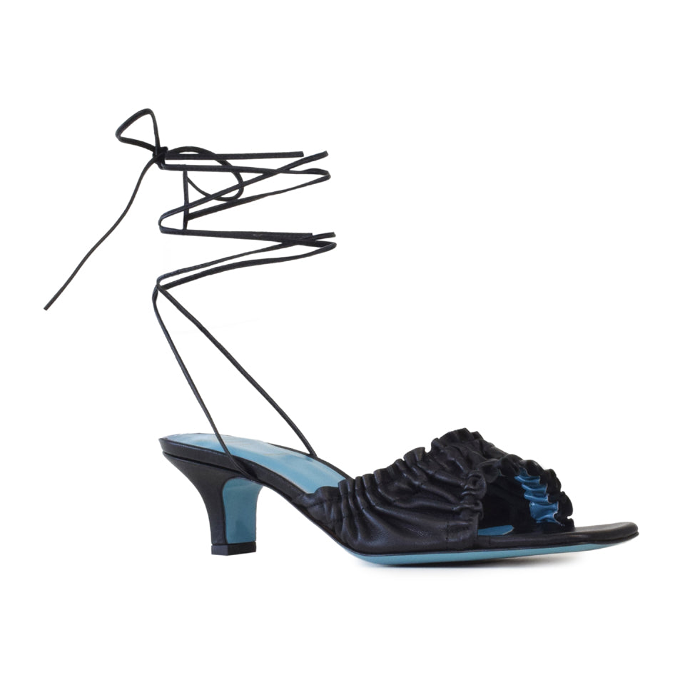 Derek Tie Sandal in Black Parmasoft