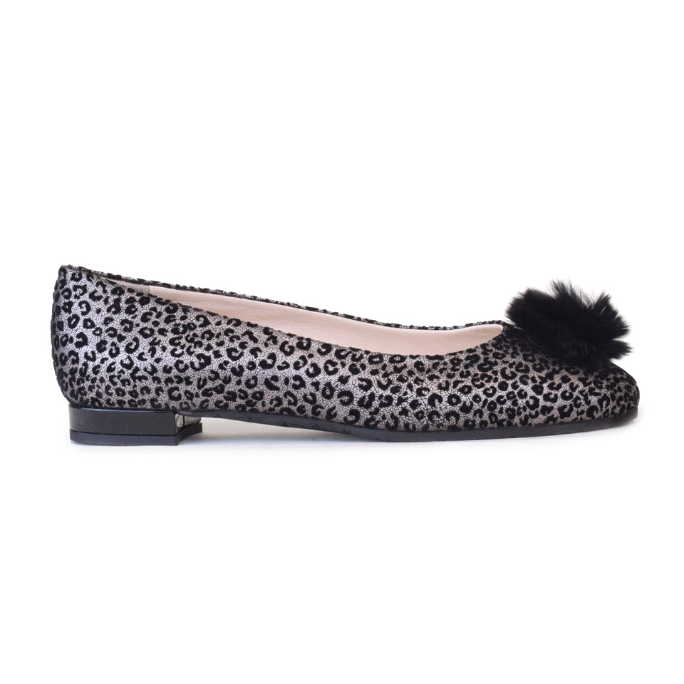 GLICINE in Inox/Black Vernice/Black Pom Pom *SALE ITEM* ORIGINAL PRICE: $275