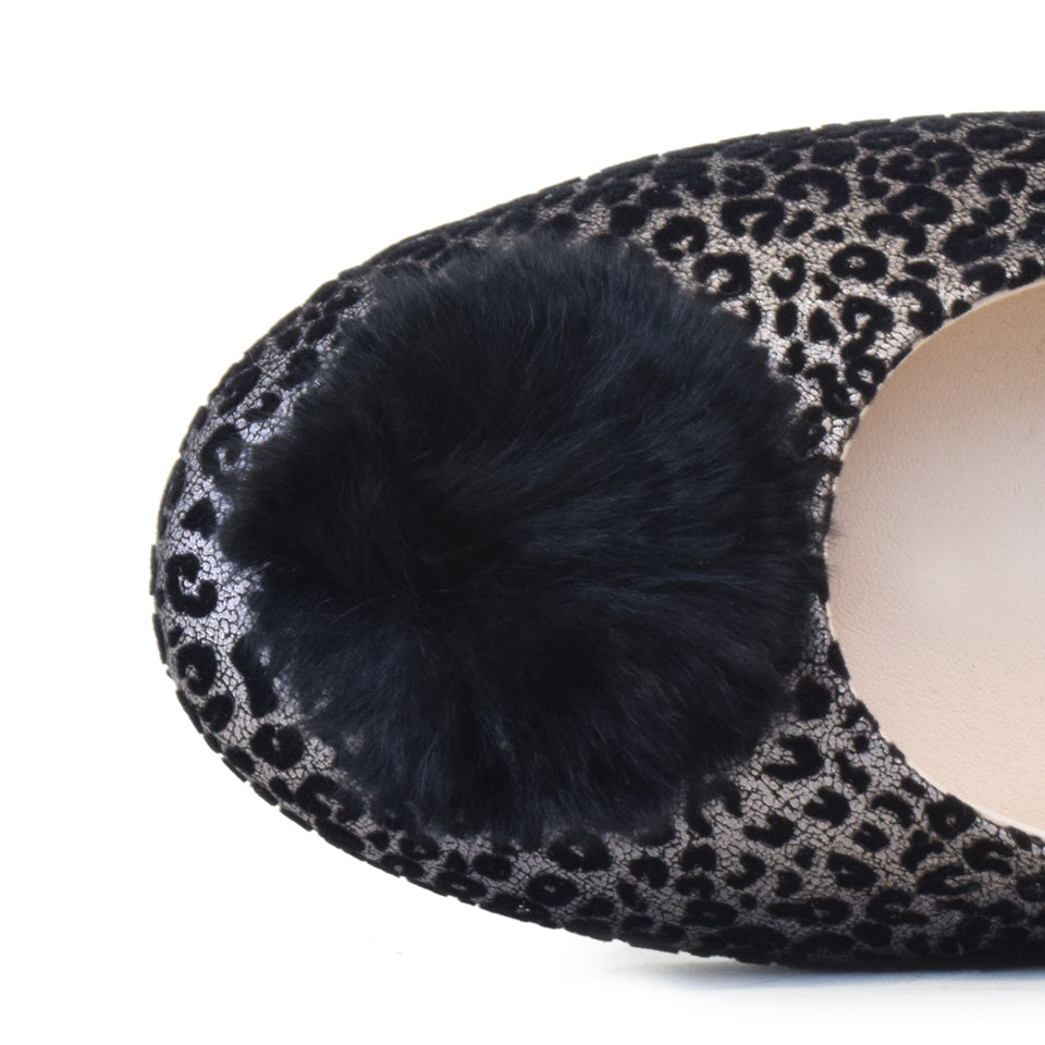 GLICINE in Inox/Black Vernice/Black Pom Pom *SALE ITEM* ORIGINAL PRICE: $275