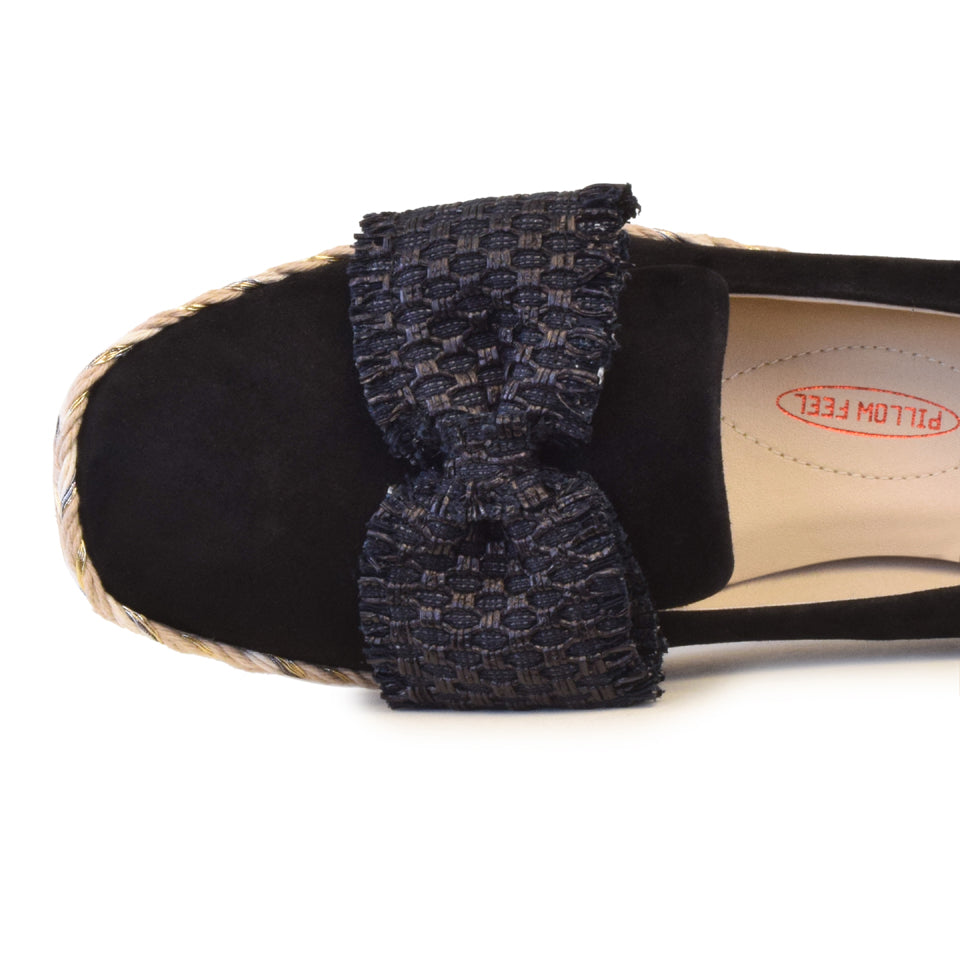 Girella Bow Flat in Black Cashmere