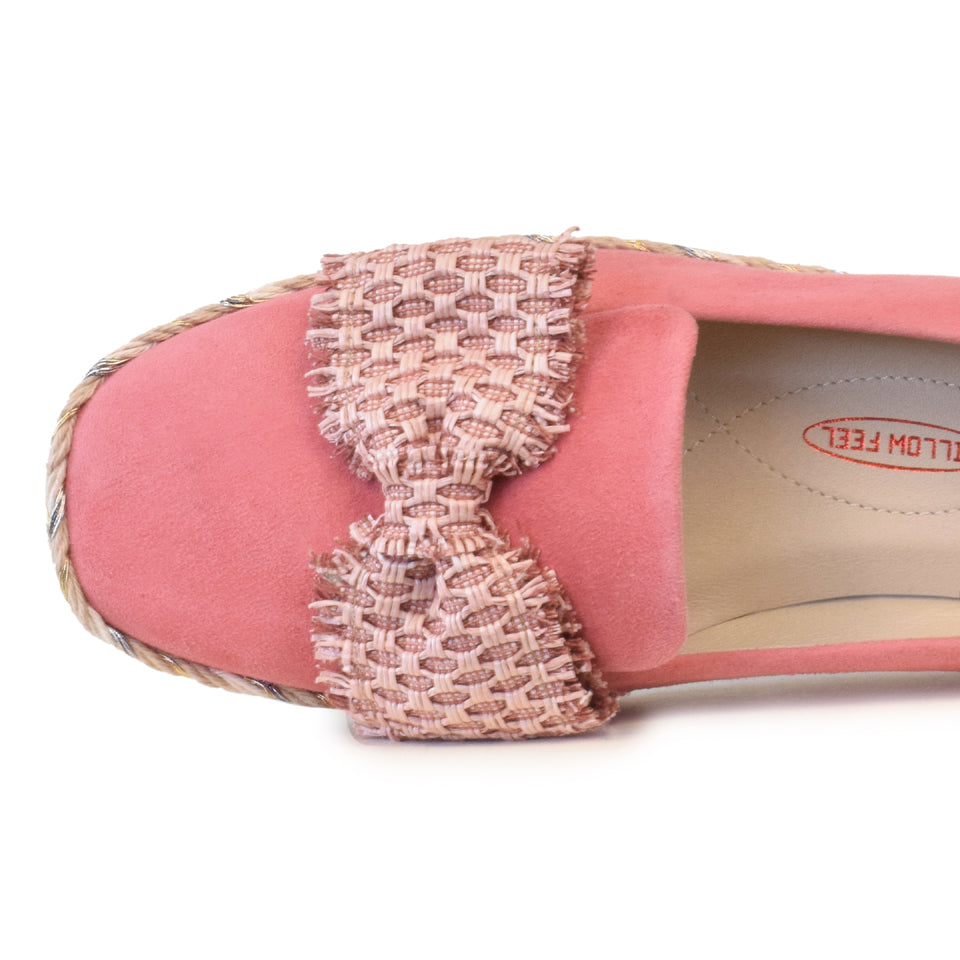 Girella Bow Flat in Coral Cashmere