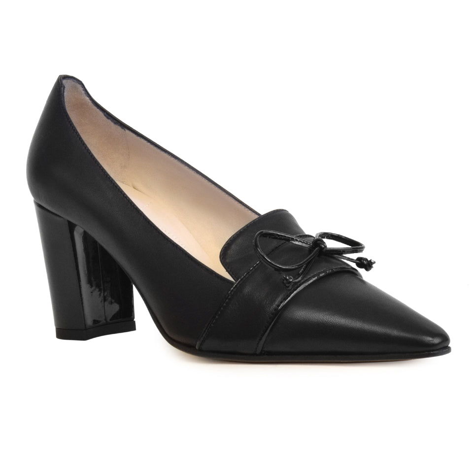 Indro Bow Pump Black Parm/Patent *SALE ITEM* Reg Price $285