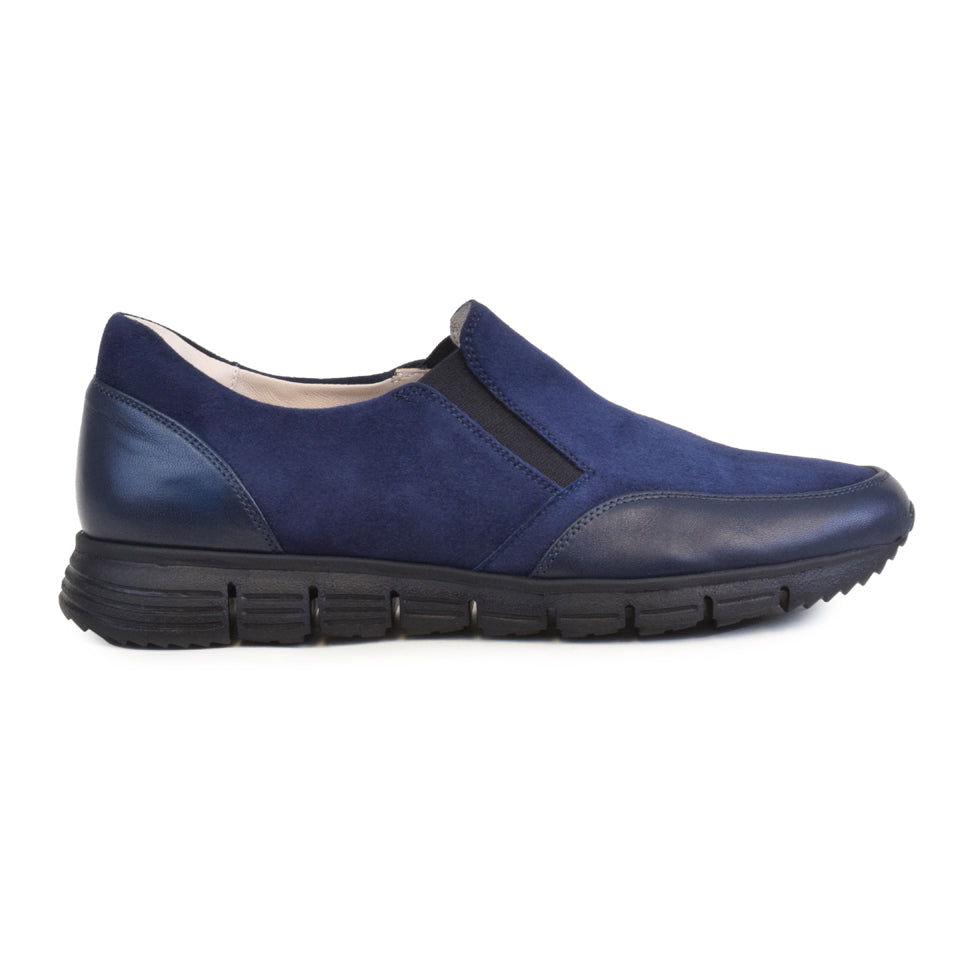 Jacob Zip Lug Bot Nav Cash/Blu Pav Parm *SALE ITEM* Reg Price $275