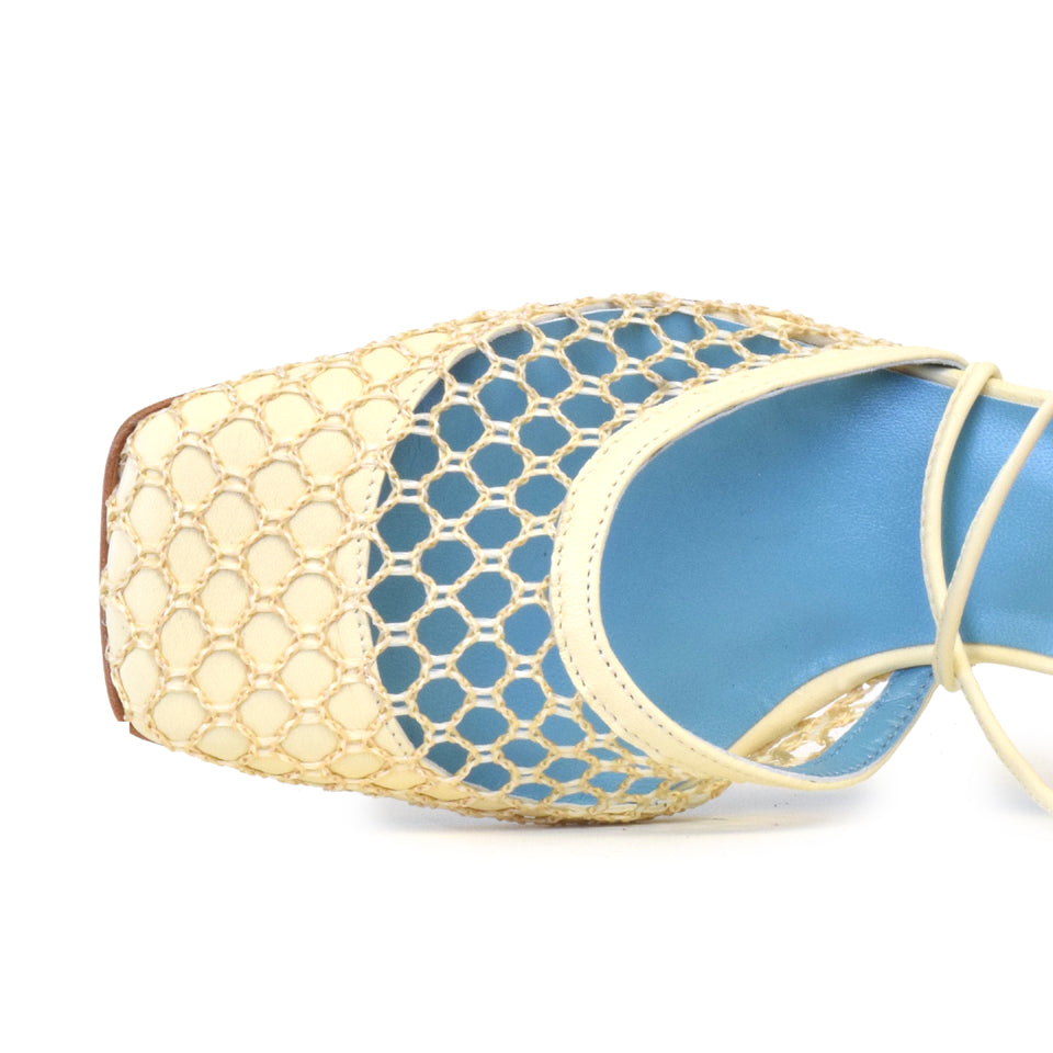 Leone Sling in Marzapane Parmasoft/Cream Knots Fabric