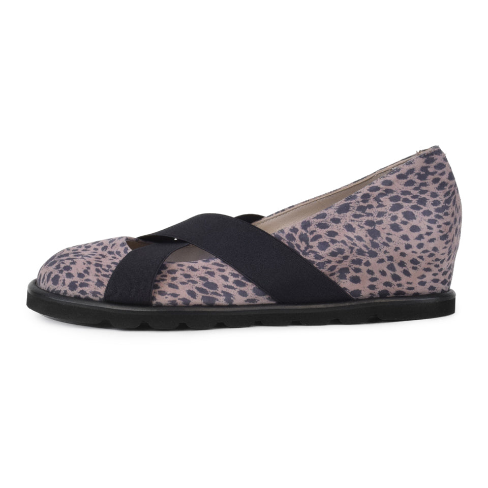 Maggio Cs Wedge Taupe Jaguar Print *SALE ITEM* Reg Price $275