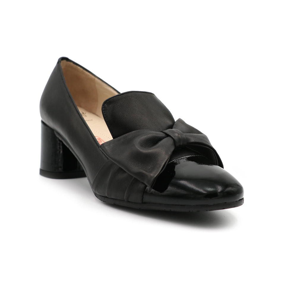 RINALDO in Black Parmasoft/Patent *SALE ITEM* ORIGINAL PRICE: $260