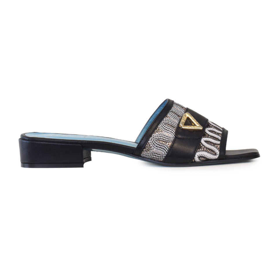 Salmone Slide in Black Parmasoft/Multi Beige Fabric