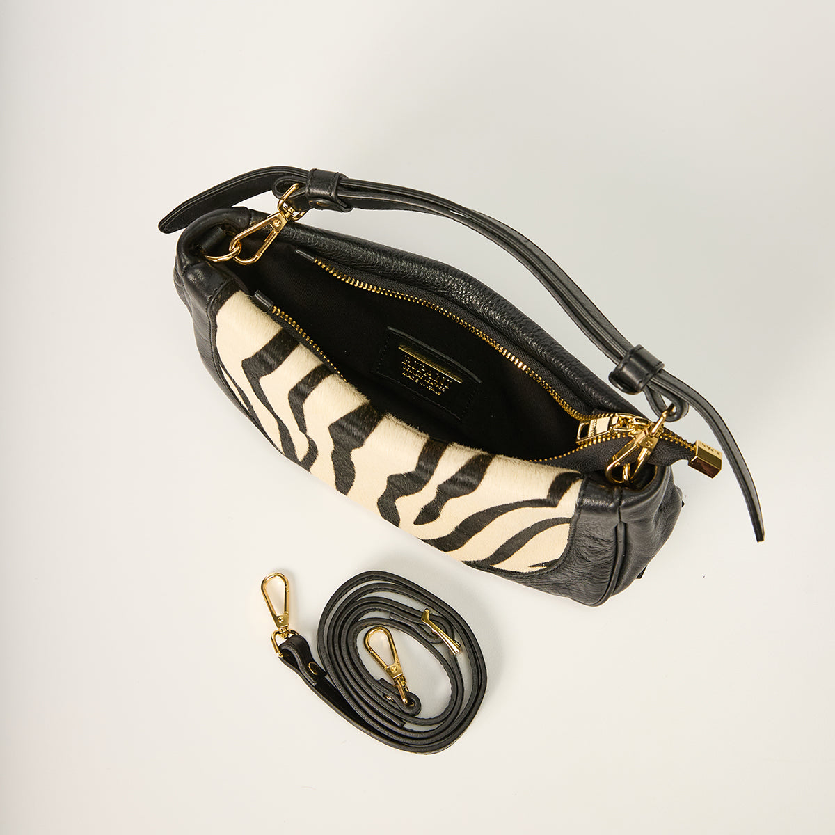 Zebra-Nero Pony Print Purse