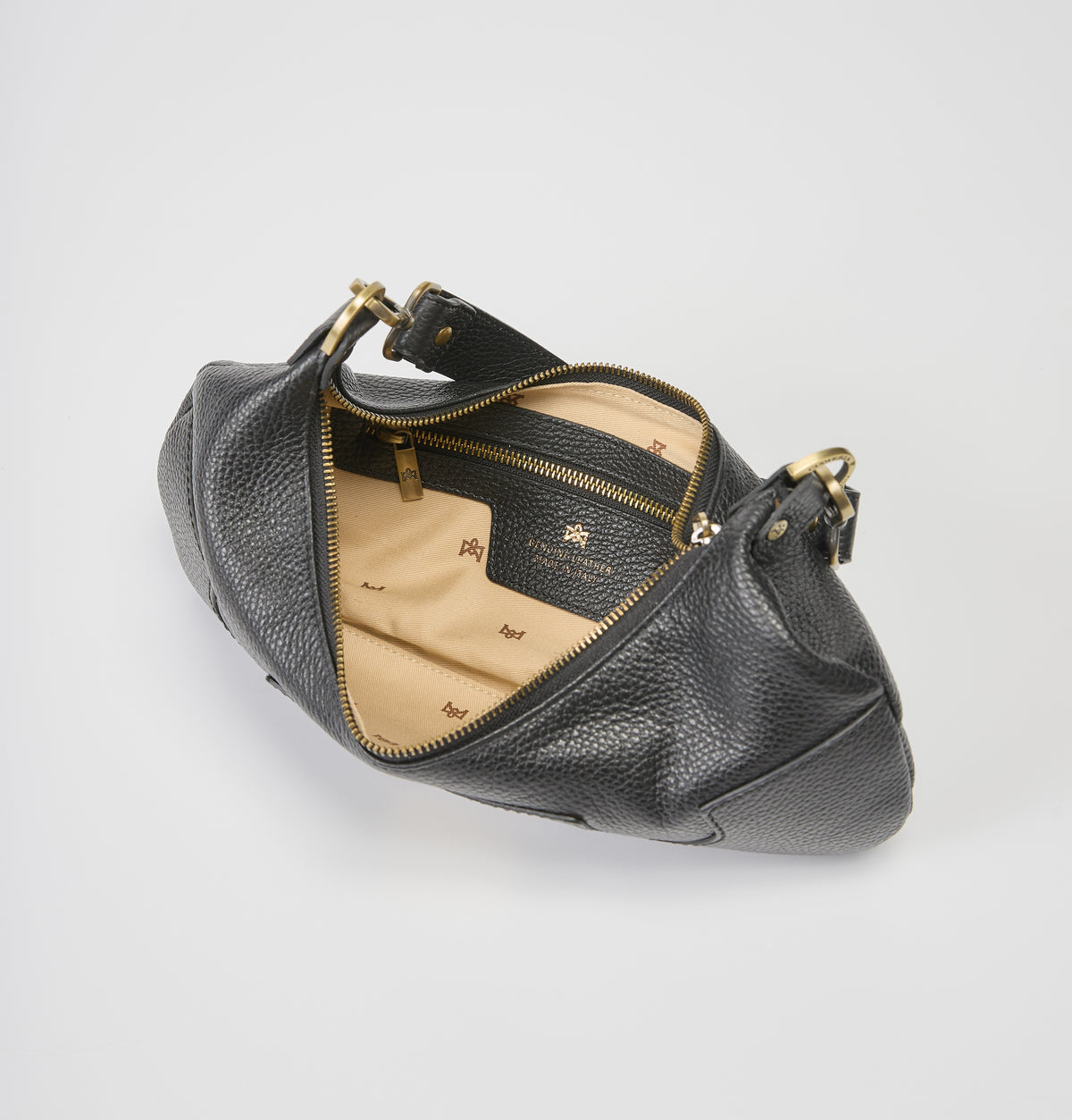 Cuorieria Florentina  Black Pebble Grain Calf