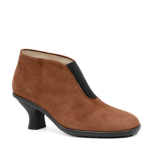 Beverly Bootie Castagna Cash