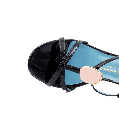 Lotus Pump Black