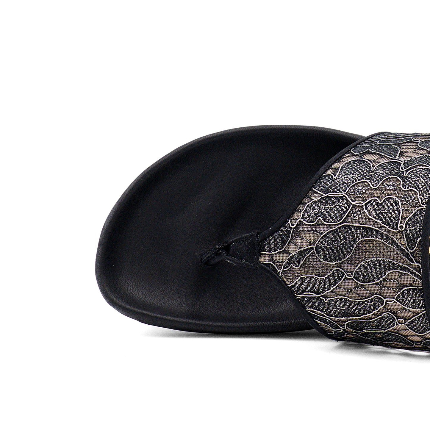 Isfet Thong Black
