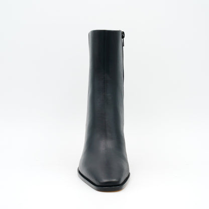 Femmina Boot Black