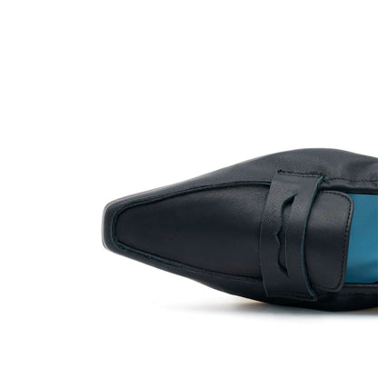 Gertrude Flat Black