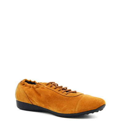 Jakob Sneaker Whiskey