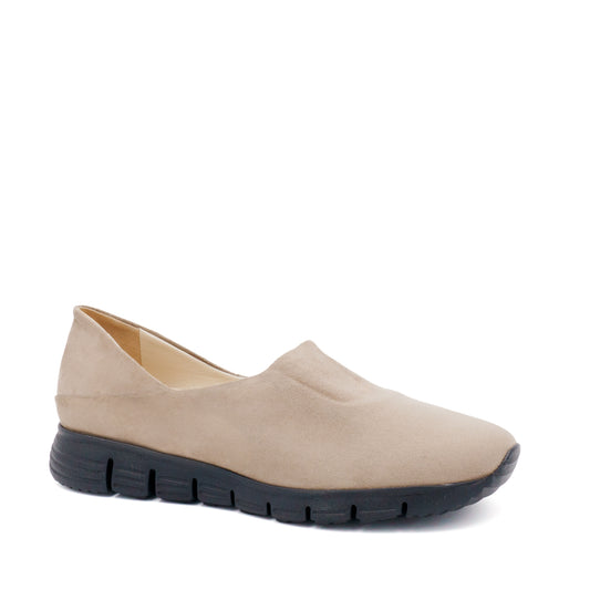 Jerry Lug Loafer Oat Pasha