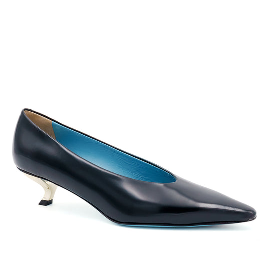 Vamp Low Heel Fashion Pump