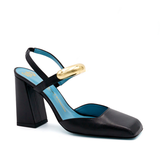 Zenobla Quarter Strap Pump