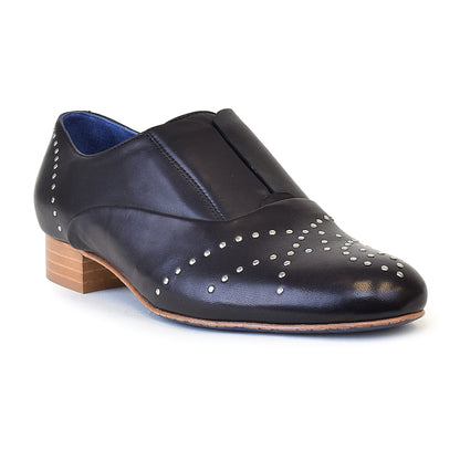BOB in Black Parmasoft/Silver Studs *SALE ITEM*