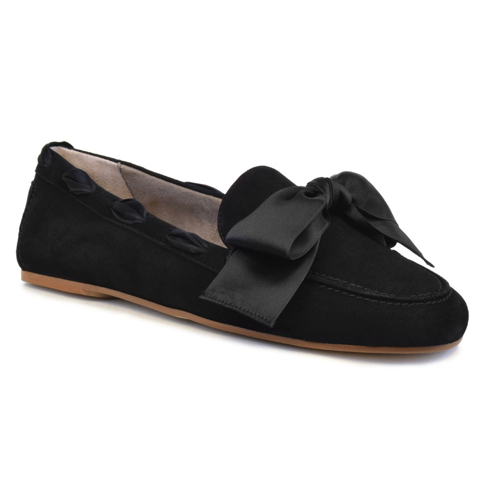 DREAM DRIVER in Black Cashmere/Matching Bow