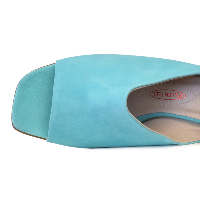 Flipper Slide in Turquoise Cashmere