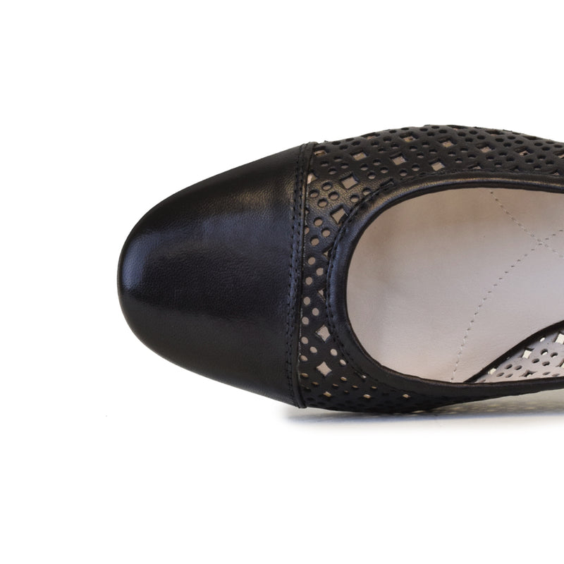 RODEO in Black Parmasoft *SALE ITEM* ORIGINAL PRICE: $300